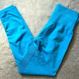 NWOT - NVGTN electric blue cut out leggings - size S